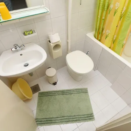 Apartment Kotiska Makarska